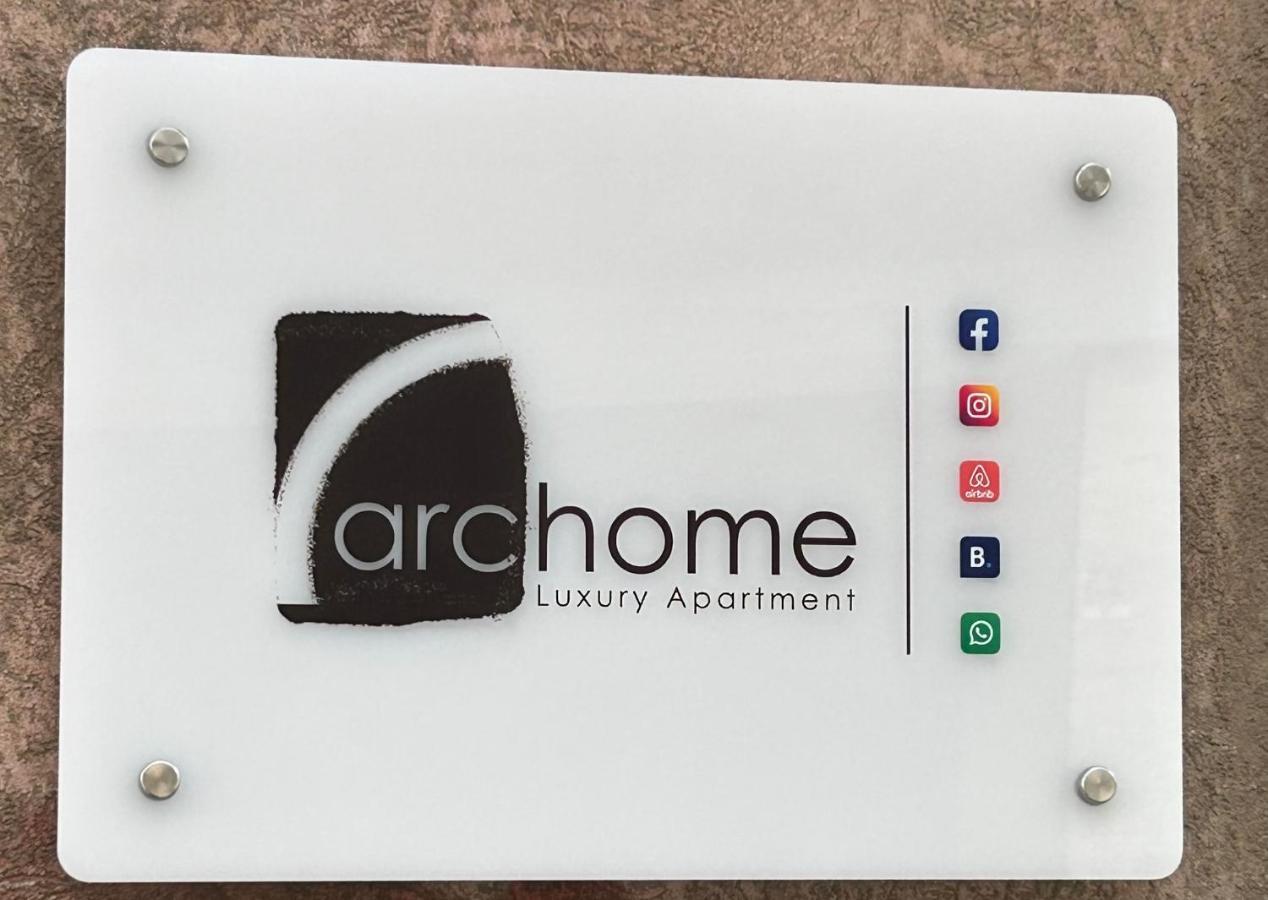 Archome Luxury Apartment Brindisi Exterior photo